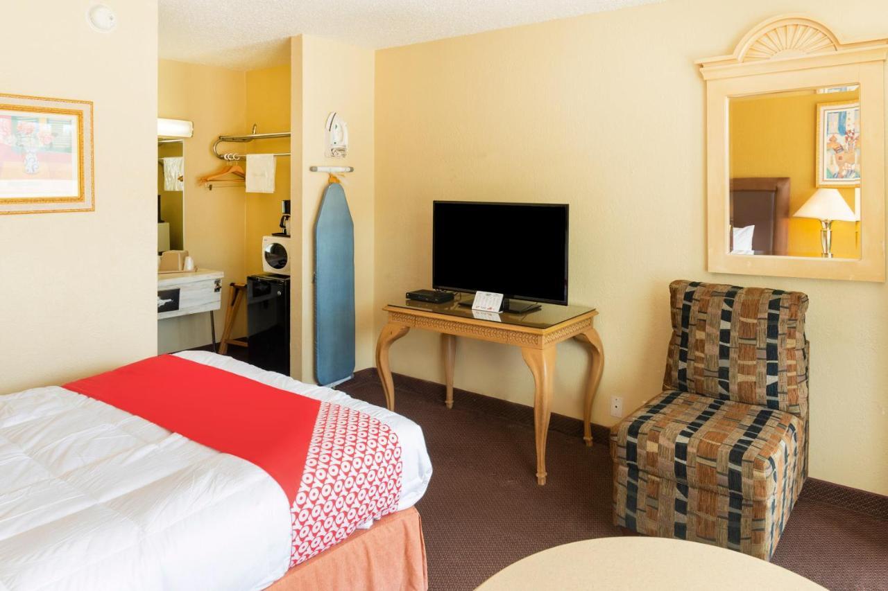 Oyo Hotel Guymon Ok Us-64 Екстер'єр фото