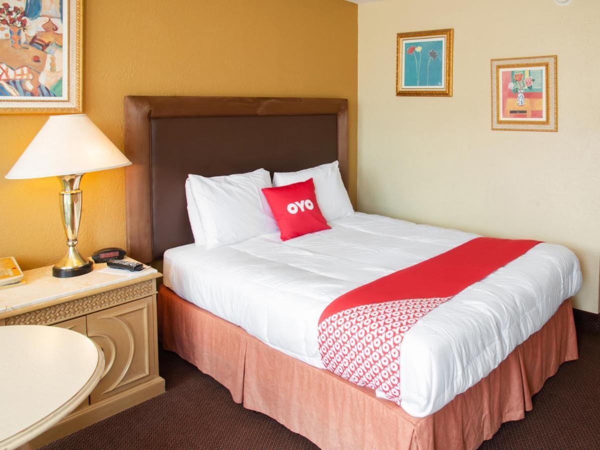 Oyo Hotel Guymon Ok Us-64 Екстер'єр фото