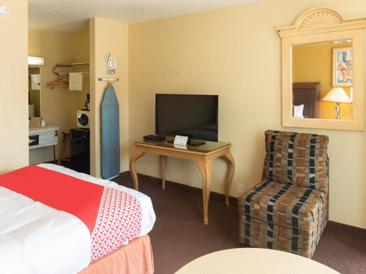 Oyo Hotel Guymon Ok Us-64 Екстер'єр фото